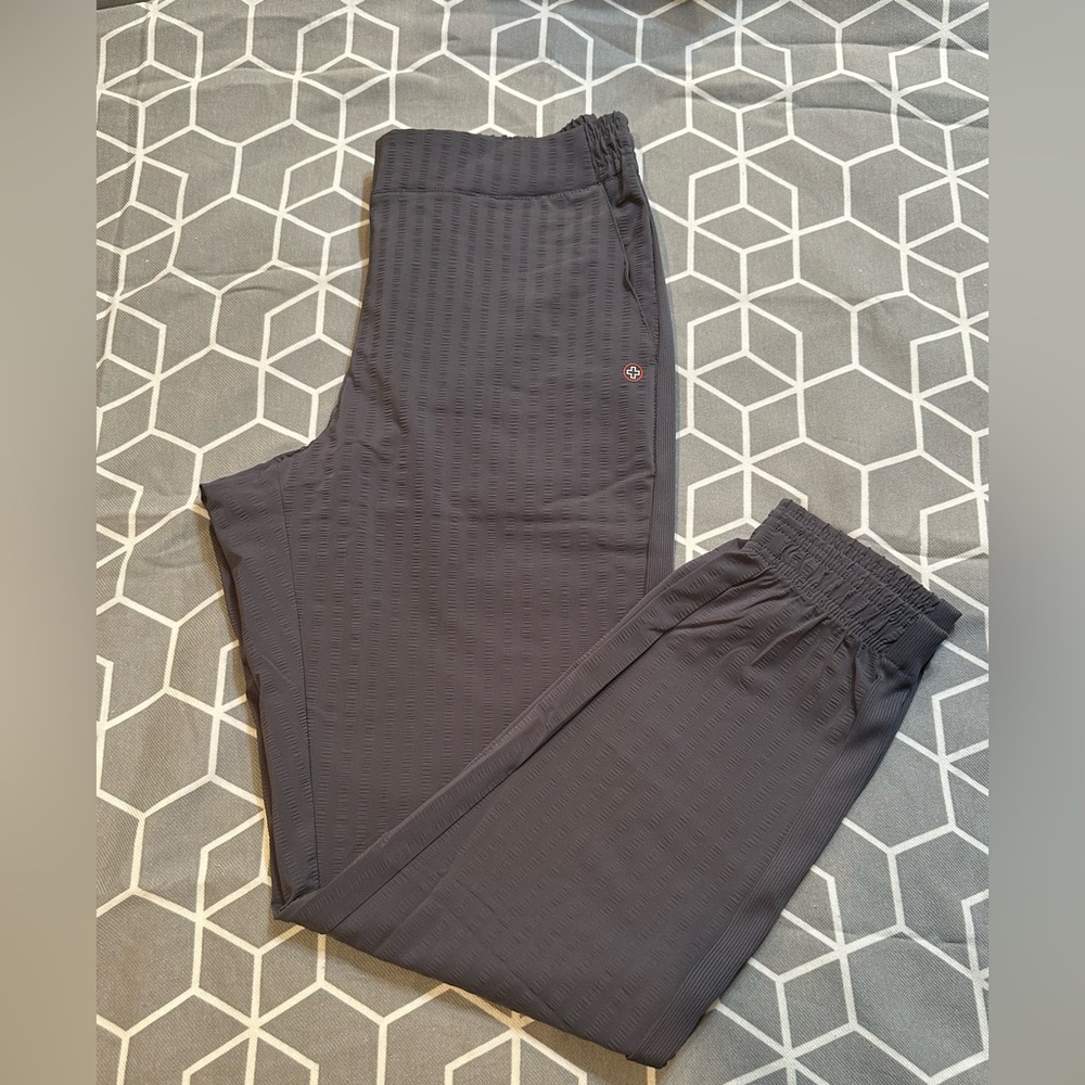 White Cross Women’s Gray scrub Pants Medium